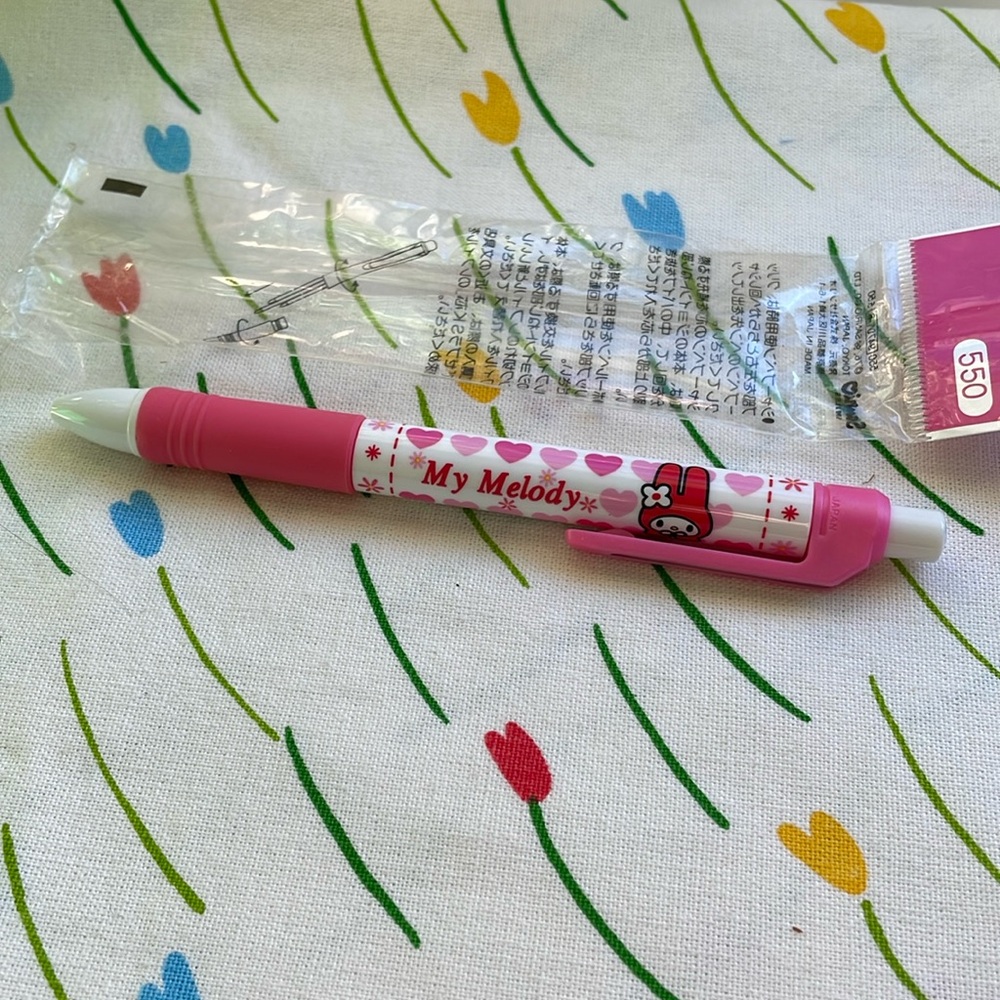 Vintage Sanrio My Melody HEARTS Twist Pen / Pencil 1999 - AS IS